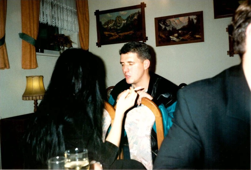 KT1998_000009
