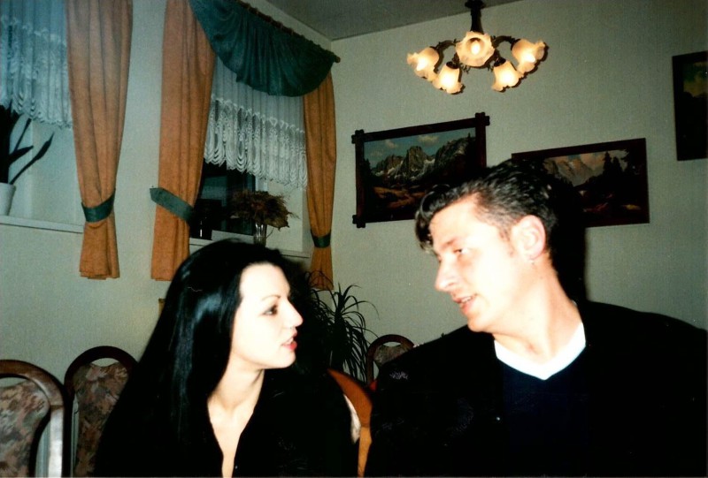 KT1998_000020