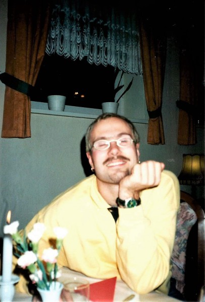 KT1998_000025