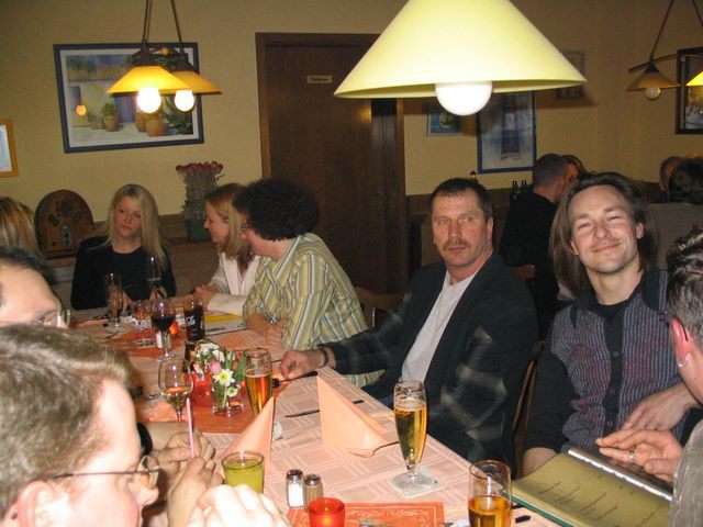 KT2004_000008